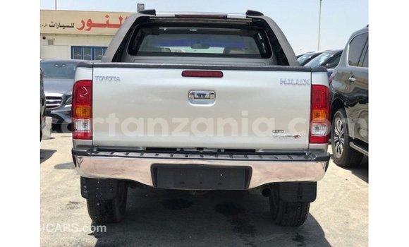 Nunua Imported Toyota Hilux Nyingine Gari ndani ya Import - Dubai nchini Arusha Nunua Imported Toyota Hilux Nyingine Gari ndani ya Import - Dubai nchini Arusha