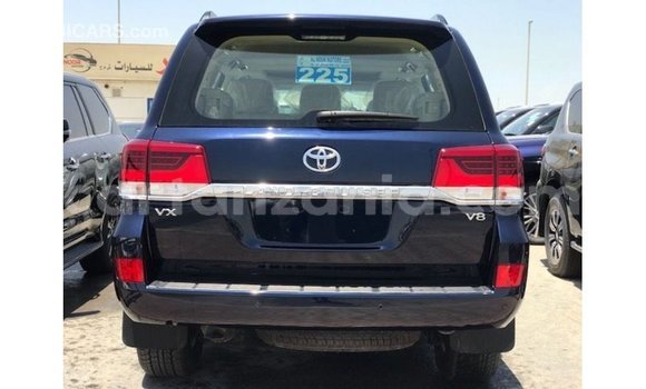 Buy Import Toyota Land Cruiser Blue Car in Import - Dubai in Arusha Buy Import Toyota Land Cruiser Blue Car in Import - Dubai in Arusha