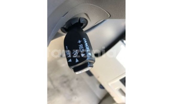 Buy Import Toyota Land Cruiser Blue Car in Import - Dubai in Arusha Buy Import Toyota Land Cruiser Blue Car in Import - Dubai in Arusha