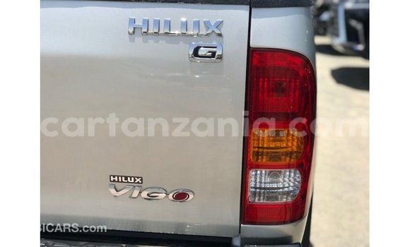 Nunua Imported Toyota Hilux Nyingine Gari ndani ya Import - Dubai nchini Arusha Nunua Imported Toyota Hilux Nyingine Gari ndani ya Import - Dubai nchini Arusha