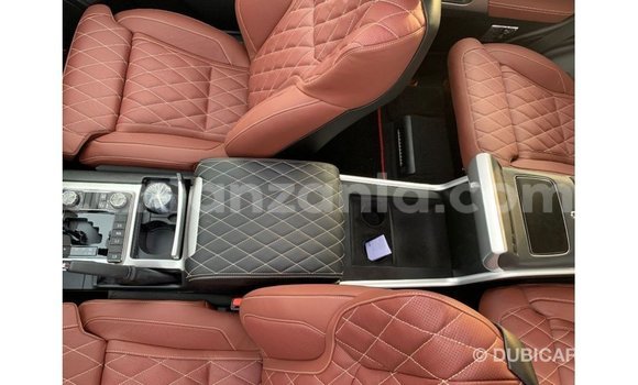 Nunua Imported Toyota Land Cruiser Nyeusi Gari ndani ya Import - Dubai nchini Arusha Nunua Imported Toyota Land Cruiser Nyeusi Gari ndani ya Import - Dubai nchini Arusha