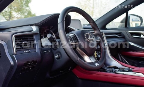 Nunua Imported Lexus RX 300 Nyeupe Gari ndani ya Import - Dubai nchini Arusha Nunua Imported Lexus RX 300 Nyeupe Gari ndani ya Import - Dubai nchini Arusha
