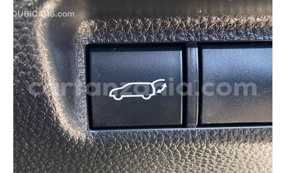 Nunua Imported Toyota 4Runner Nyeupe Gari ndani ya Import - Dubai nchini Arusha Nunua Imported Toyota 4Runner Nyeupe Gari ndani ya Import - Dubai nchini Arusha