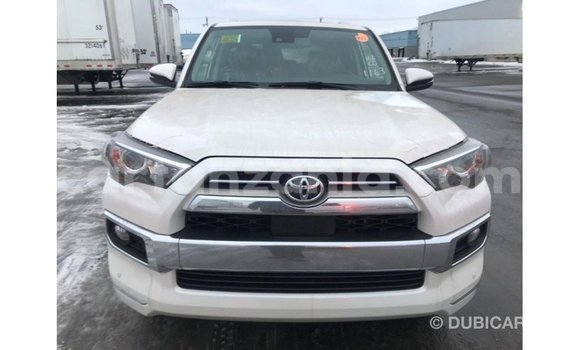 Nunua Imported Toyota 4Runner Nyeupe Gari ndani ya Import - Dubai nchini Arusha Nunua Imported Toyota 4Runner Nyeupe Gari ndani ya Import - Dubai nchini Arusha