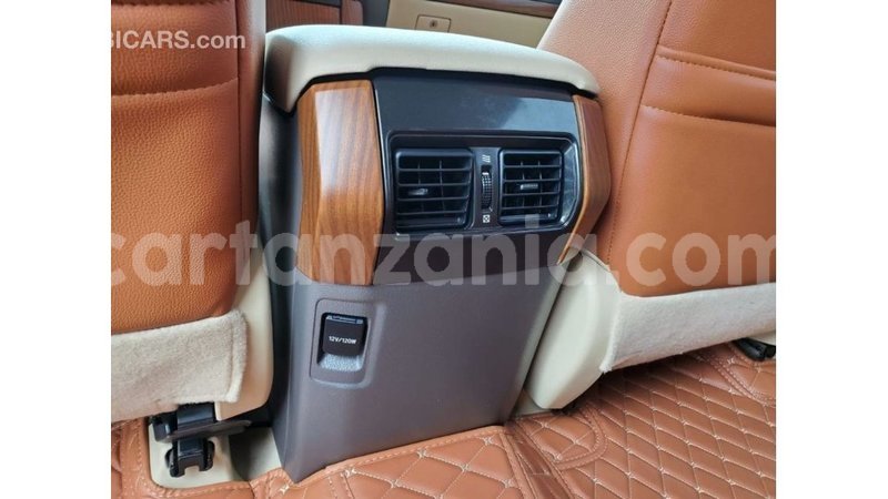 Big with watermark toyota prado arusha import dubai 9383