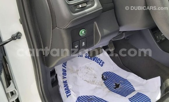 Buy Import Honda C White Bike in Import - Dubai in Arusha Buy Import Honda C White Bike in Import - Dubai in Arusha