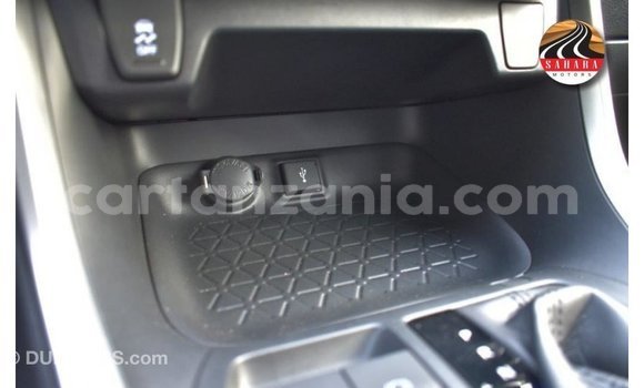 Buy Import Toyota 4Runner Other Car in Import - Dubai in Arusha Buy Import Toyota 4Runner Other Car in Import - Dubai in Arusha