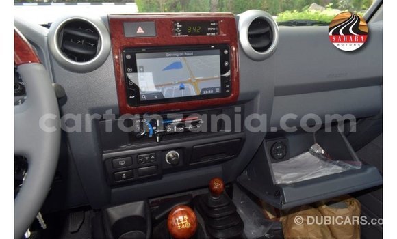 Buy Import Toyota Land Cruiser Red Car in Import - Dubai in Arusha Buy Import Toyota Land Cruiser Red Car in Import - Dubai in Arusha