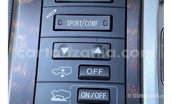 Nunua Imported Toyota Land Cruiser Nyeusi Gari ndani ya Import - Dubai nchini Arusha Nunua Imported Toyota Land Cruiser Nyeusi Gari ndani ya Import - Dubai nchini Arusha