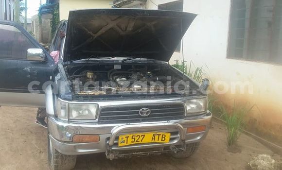 Nunua Ilio tumika Toyota Surf Nyeusi Gari ndani ya Ilala nchini Dar es Salaam Nunua Ilio tumika Toyota Surf Nyeusi Gari ndani ya Ilala nchini Dar es Salaam