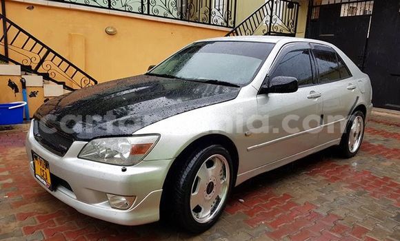 Buy Used Toyota Altezza Beige Car in Arusha in Arusha Buy Used Toyota Altezza Beige Car in Arusha in Arusha