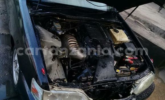 Nunua Ilio tumika Toyota Cresta Nyeusi Gari ndani ya Ilala nchini Dar es Salaam Nunua Ilio tumika Toyota Cresta Nyeusi Gari ndani ya Ilala nchini Dar es Salaam