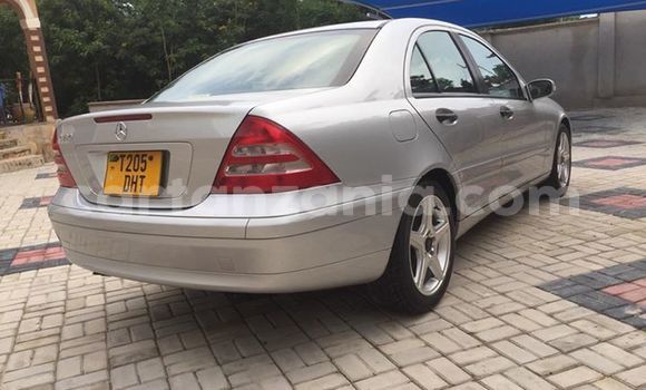 Buy Used Mercedes Benz C-Class Silver Car in Karatu in Arusha Buy Used Mercedes Benz C-Class Silver Car in Karatu in Arusha