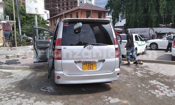 Buy Used Toyota Noah Silver Car in Karatu in Arusha Buy Used Toyota Noah Silver Car in Karatu in Arusha
