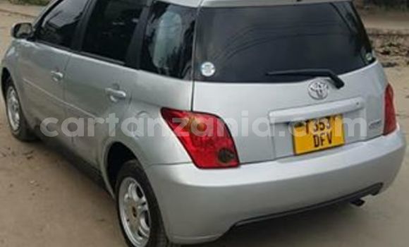 Buy Used Toyota IST Silver Car in Karatu in Arusha Buy Used Toyota IST Silver Car in Karatu in Arusha