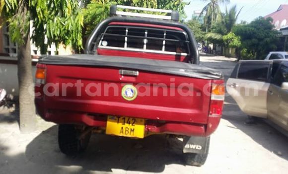 Buy Used Toyota Hilux Red Car in Karatu in Arusha Buy Used Toyota Hilux Red Car in Karatu in Arusha