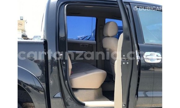 Buy Import Toyota Hilux Black Car in Import - Dubai in Arusha Buy Import Toyota Hilux Black Car in Import - Dubai in Arusha