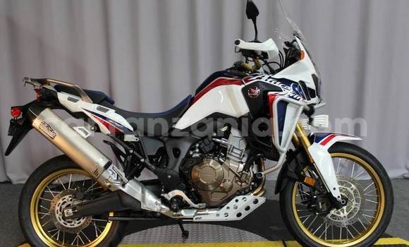 Nunua Ilio tumika Honda CRF Bluu Bike ndani ya Dar es Salaam nchini Dar es Salaam Nunua Ilio tumika Honda CRF Bluu Bike ndani ya Dar es Salaam nchini Dar es Salaam