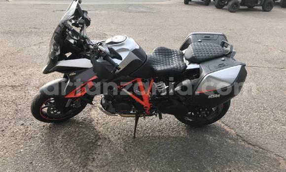 Nunua Ilio tumika KTM SuperDuke Nyingine Bike ndani ya Karagwe nchini Kagera Nunua Ilio tumika KTM SuperDuke Nyingine Bike ndani ya Karagwe nchini Kagera