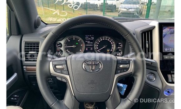 Nunua Imported Toyota Land Cruiser Nyingine Gari ndani ya Import - Dubai nchini Arusha Nunua Imported Toyota Land Cruiser Nyingine Gari ndani ya Import - Dubai nchini Arusha
