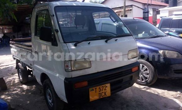 Buy Used Suzuki Carry White Truck in Dar es Salaam in Dar es Salaam Buy Used Suzuki Carry White Truck in Dar es Salaam in Dar es Salaam