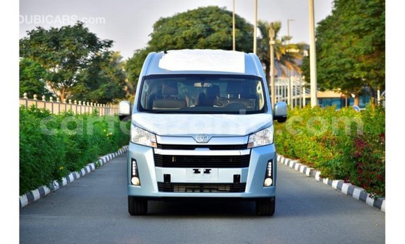 Buy Import Toyota Hiace Blue Car in Import - Dubai in Arusha Buy Import Toyota Hiace Blue Car in Import - Dubai in Arusha