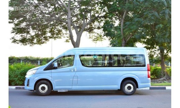 Buy Import Toyota Hiace Blue Car in Import - Dubai in Arusha Buy Import Toyota Hiace Blue Car in Import - Dubai in Arusha