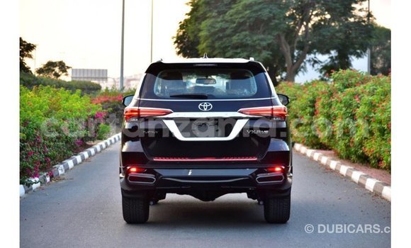 Buy Import Toyota Fortuner Black Car in Import - Dubai in Arusha Buy Import Toyota Fortuner Black Car in Import - Dubai in Arusha