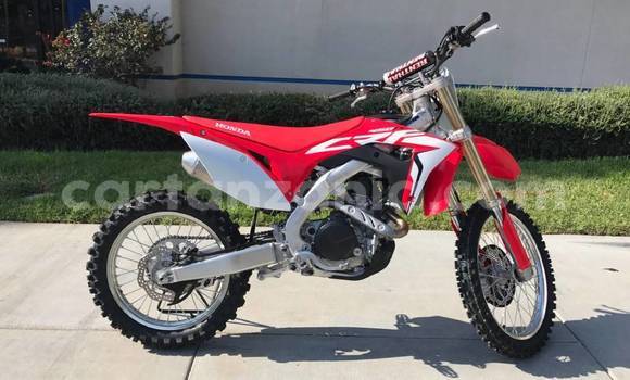 Nunua Ilio tumika Honda CRF Nyingine Bike ndani ya Kahama Mjini nchini Shinyanga Nunua Ilio tumika Honda CRF Nyingine Bike ndani ya Kahama Mjini nchini Shinyanga