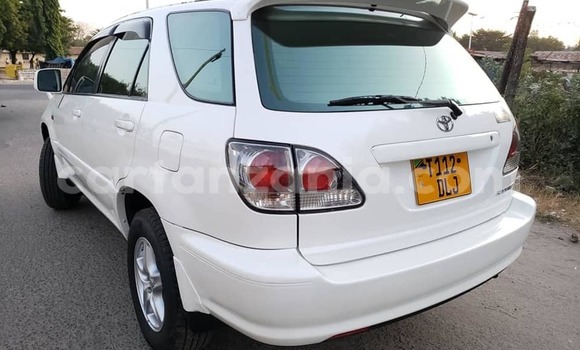 Buy Used Toyota Harrier White Car in Dar es Salaam in Dar es Salaam Buy Used Toyota Harrier White Car in Dar es Salaam in Dar es Salaam