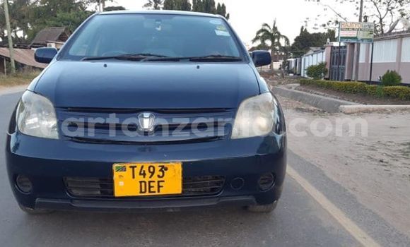 Buy Used Toyota IST Blue Car in Dar es Salaam in Dar es Salaam Buy Used Toyota IST Blue Car in Dar es Salaam in Dar es Salaam