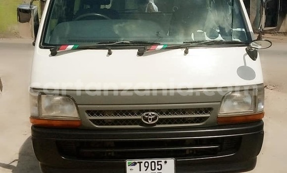 Buy Used Toyota Hiace White Car in Dar es Salaam in Dar es Salaam