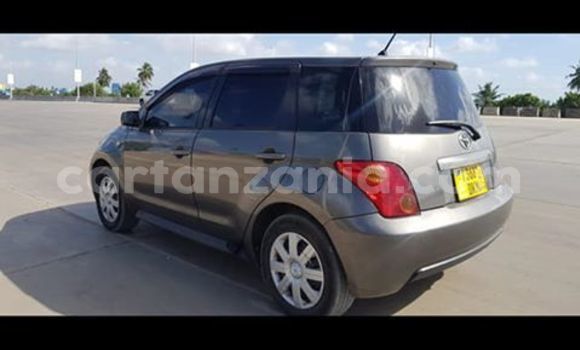 Buy Used Toyota IST Other Car in Dar es Salaam in Dar es Salaam Buy Used Toyota IST Other Car in Dar es Salaam in Dar es Salaam