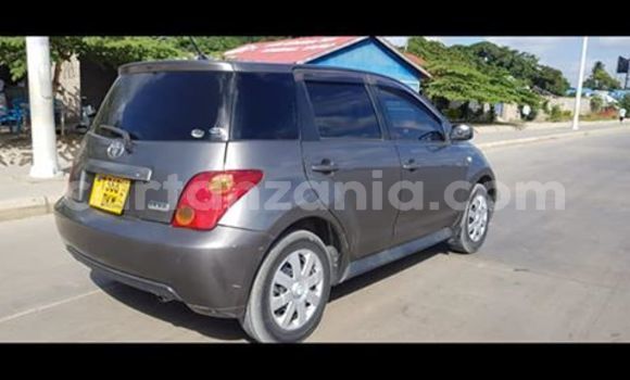 Buy Used Toyota IST Other Car in Dar es Salaam in Dar es Salaam Buy Used Toyota IST Other Car in Dar es Salaam in Dar es Salaam