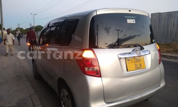 Buy Used Toyota Ractis Silver Car in Dar es Salaam in Dar es Salaam Buy Used Toyota Ractis Silver Car in Dar es Salaam in Dar es Salaam
