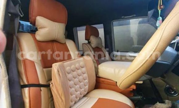 Buy Used Toyota Land Cruiser White Car in Dar es Salaam in Dar es Salaam Buy Used Toyota Land Cruiser White Car in Dar es Salaam in Dar es Salaam