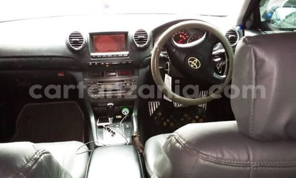 Buy Used Toyota Verosa Red Car in Dar es Salaam in Dar es Salaam Buy Used Toyota Verosa Red Car in Dar es Salaam in Dar es Salaam