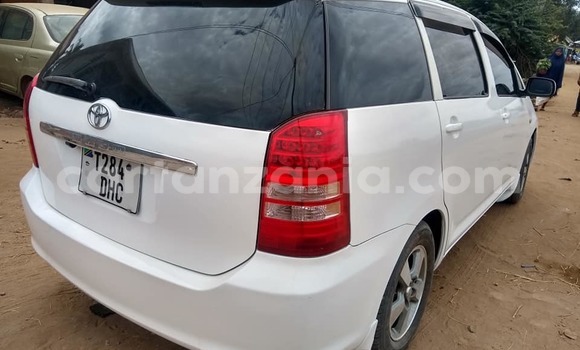 Buy Used Toyota Wish White Car in Dar es Salaam in Dar es Salaam Buy Used Toyota Wish White Car in Dar es Salaam in Dar es Salaam