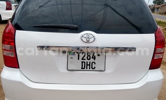 Buy Used Toyota Wish White Car in Dar es Salaam in Dar es Salaam Buy Used Toyota Wish White Car in Dar es Salaam in Dar es Salaam