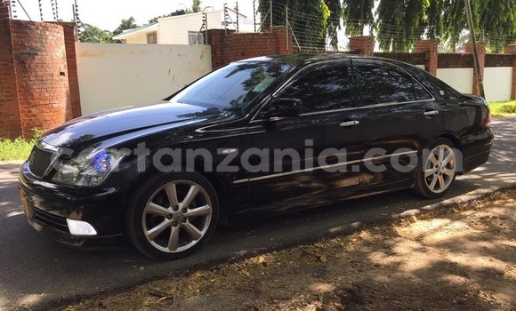 Buy Used Toyota Crown Black Car in Dar es Salaam in Dar es Salaam Buy Used Toyota Crown Black Car in Dar es Salaam in Dar es Salaam