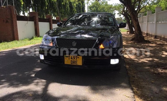 Buy Used Toyota Crown Black Car in Dar es Salaam in Dar es Salaam Buy Used Toyota Crown Black Car in Dar es Salaam in Dar es Salaam