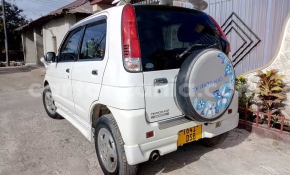 Buy Used Daihatsu Terios White Car in Dar es Salaam in Dar es Salaam Buy Used Daihatsu Terios White Car in Dar es Salaam in Dar es Salaam