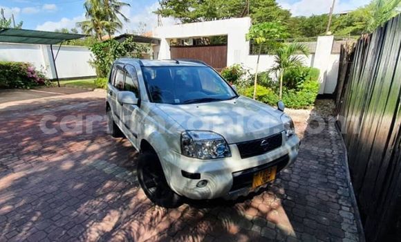 Buy Used Nissan X–Trail White Car in Dar es Salaam in Dar es Salaam Buy Used Nissan X–Trail White Car in Dar es Salaam in Dar es Salaam