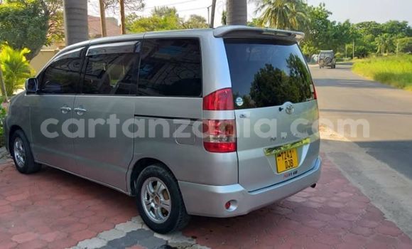 Buy Used Toyota Noah Silver Car in Dar es Salaam in Dar es Salaam Buy Used Toyota Noah Silver Car in Dar es Salaam in Dar es Salaam