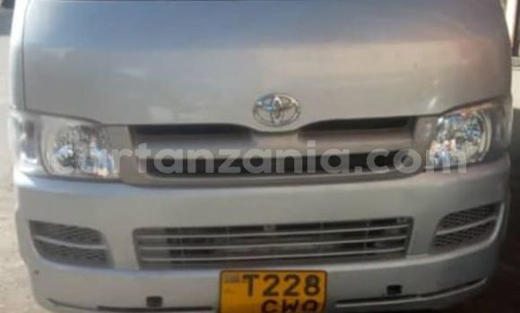 Buy Used Toyota Hiace Silver Car in Dar es Salaam in Dar es Salaam