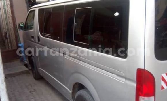 Buy Used Toyota Hiace Silver Car in Dar es Salaam in Dar es Salaam Buy Used Toyota Hiace Silver Car in Dar es Salaam in Dar es Salaam
