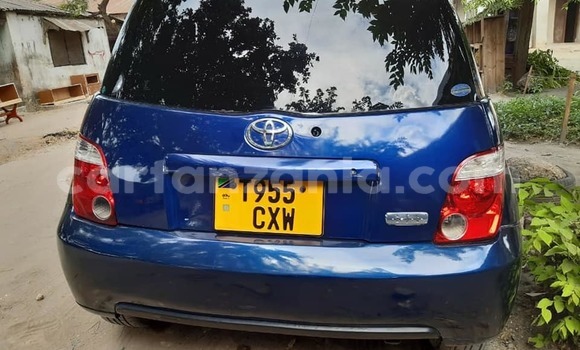 Buy Used Toyota IST Blue Car in Dar es Salaam in Dar es Salaam Buy Used Toyota IST Blue Car in Dar es Salaam in Dar es Salaam
