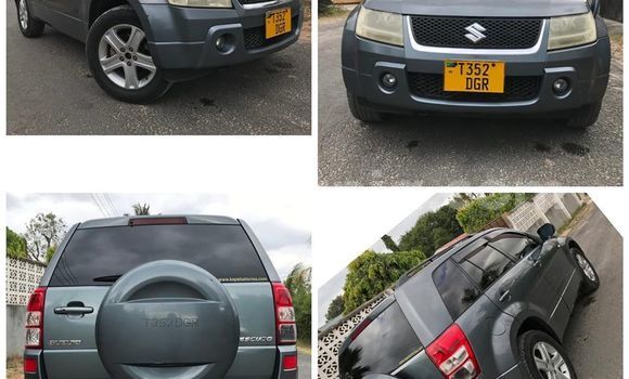 Nunua Ilio tumika Suzuki Grand Vitara Nyingine Gari ndani ya Dar es Salaam nchini Dar es Salaam