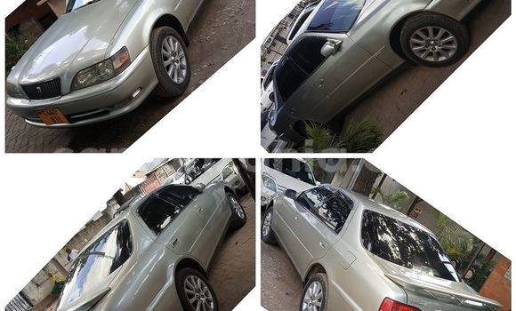 Buy Used Toyota Cresta Silver Car in Dar es Salaam in Dar es Salaam