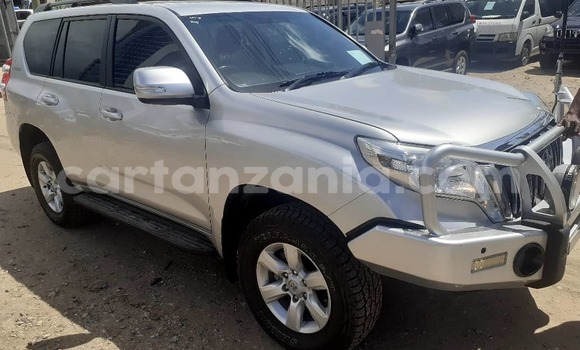 Buy Used Toyota Land Cruiser Prado Silver Car in Dar es Salaam in Dar es Salaam Buy Used Toyota Land Cruiser Prado Silver Car in Dar es Salaam in Dar es Salaam